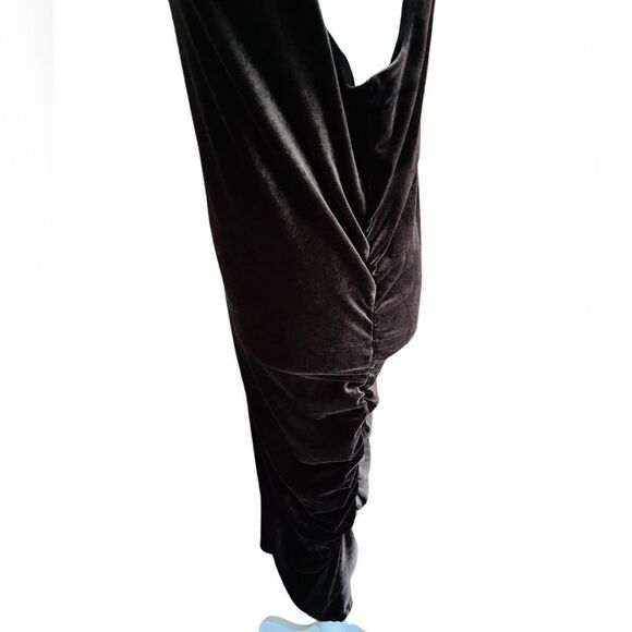BCBG MAXAZRIA Bodycon side ruched chocolate brown Velvet Dress Sz L - Picture 7 of 11